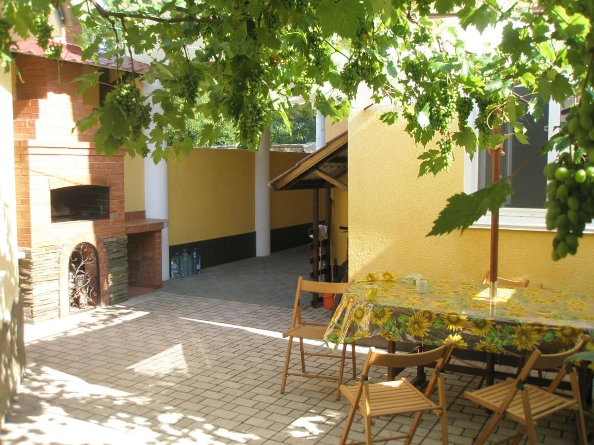 Гостевой дом The House Vacation Home Евпатория-5